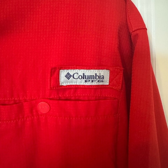 University of Georgia Columbia Red Button Down Shirt - Picture 3 of 4